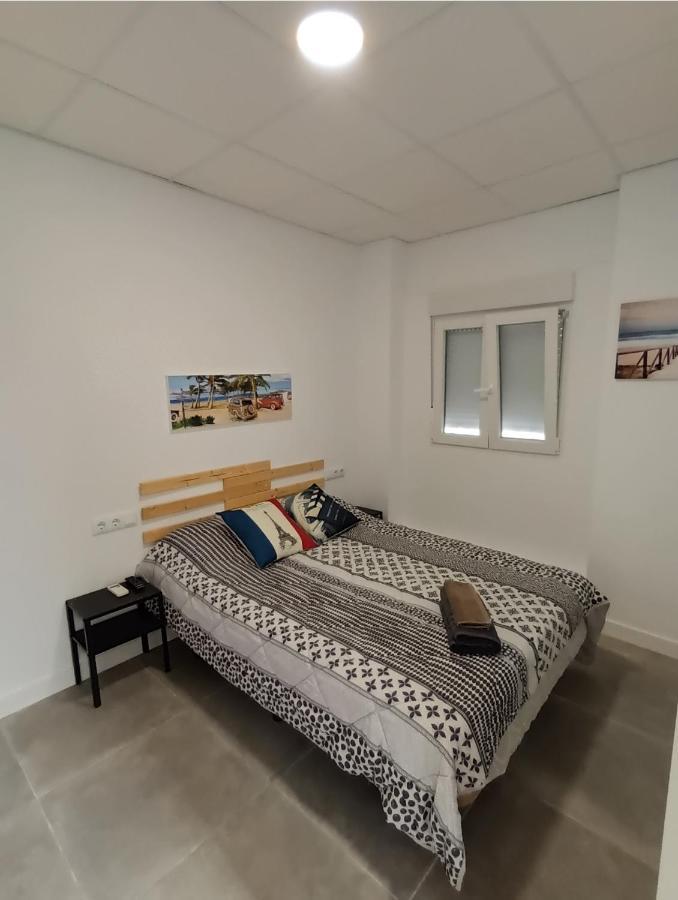 Estudio B Cerca De La Plaza De Toros Alicante Exteriör bild